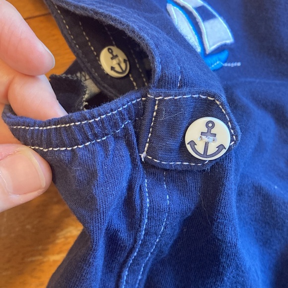 Le Top Baby Boy Size 18 Month Blue Knit Shortalls Sailboat Applique 100% Cotton - Picture 6 of 9